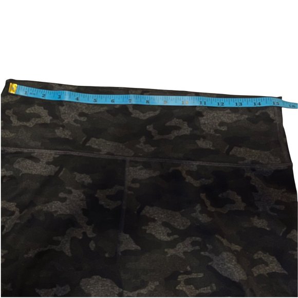 Fabletics Medium Large Powerhold High Rise Charcoal Camo Leggings - Picture 6 of 7